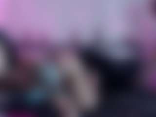 Queen Lola XXX's Live Sex Cam Show