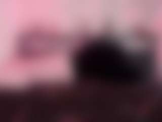 Queen Lola XXX's Live Sex Cam Show