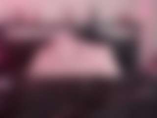 Queen Lola XXX's Live Sex Cam Show