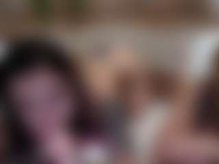 Queen Lola XXX's Live Sex Cam Show
