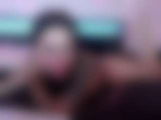 Queen Lola XXX's Live Sex Cam Show