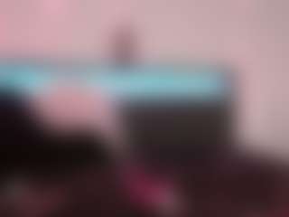 Queen Lola XXX's Live Sex Cam Show