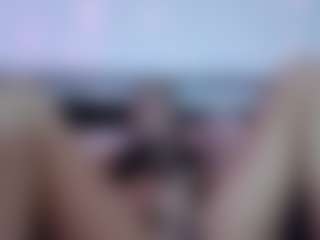 Queen Lola XXX's Live Sex Cam Show