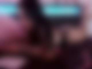 Queen Lola XXX's Live Sex Cam Show