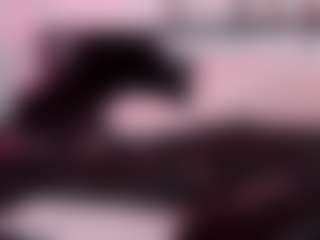Queen Lola XXX's Live Sex Cam Show