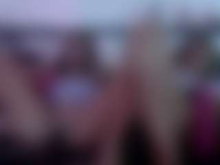 Queen Lola XXX's Live Sex Cam Show