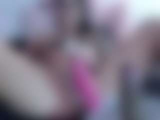Queen Lola XXX's Live Sex Cam Show