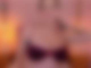 Live cam show with jessica-jonness - Dirty Talk on Camsoda
