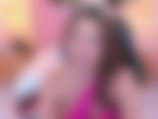 Live cam show with jessica-jonness - Deepthroat on Camsoda