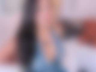 Live cam show with LauraCarther - Big Tits on SinfulBabes