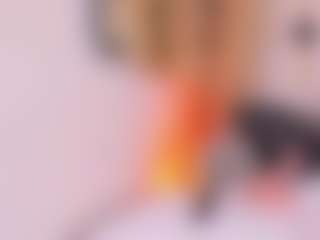 Live cam show with LauraCarther - Dirty Talk on Latina Girls