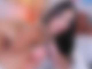 Live cam show with LauraCarther - Spank on Dare Cams