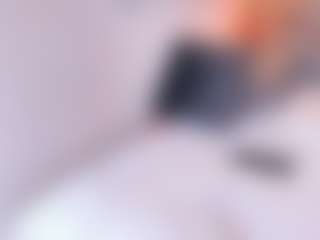 Live cam show with LauraCarther - Cum In Pussy on CamClone