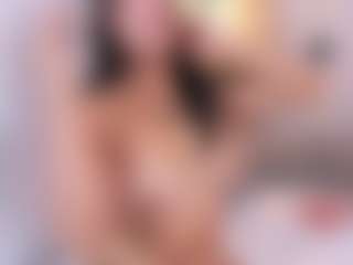 Live cam show with LauraCarther - Big Tits Teen (18+) on TastyBlacksLive