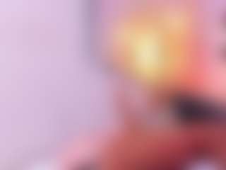 Live cam show with LauraCarther - Big Tits Small Tits on SpankPalCams