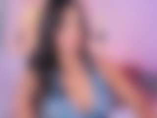 Live cam show with LauraCarther - Petite on alttransgirls