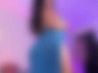 Live cam show with LauraCarther - Facial on Camsoda