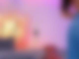 Live cam show with LauraCarther - White Lovense on fuklive.com | colombia