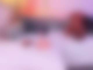 Live cam show with LauraCarther - Handjob on Camsoda