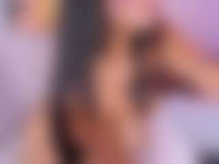Live cam show with LauraCarther - Small Tits on StripNow