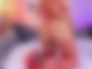 Live cam show with LauraCarther - Big Tits on SinfulBabes