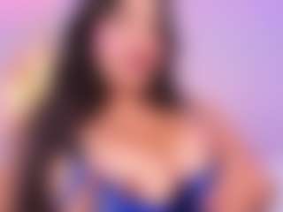 Live cam show with LauraCarther - Petite on Dolls Live