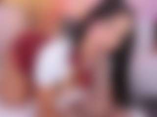 Live cam show with LauraCarther - Big Tits on StripNow