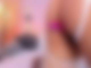 LauraCarther's Live Sex Cam Show
