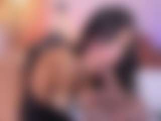 Show en direct avec LauraCarther - Deepthroat sur Camsoda