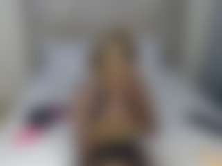 Live cam show with sheisterry - Black MILF on TottyGirls