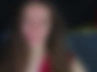 Live cam show with Agnes - Brown Hair on MyBangCams