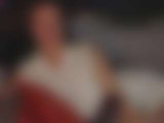 Live cam show with Agnes - Brown Hair on Nude Live Now
