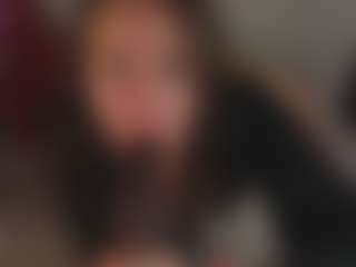 Live cam show with Agnes - Nature on googirlz