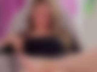 Agnes's Live Sex Cam Show