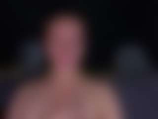 Agnes's Live Sex Cam Show