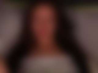 Live cam show with Agnes - Brown Hair on studioflirtlive.com