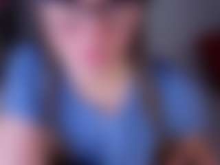 Agnes's Live Sex Cam Show