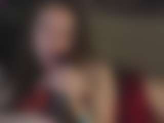 Live cam show with Agnes - Brown Hair on TeamSkeetLive