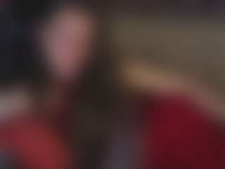 Live cam show with Agnes - Brown Hair on livesuperchat.net