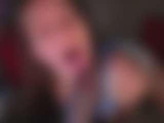 Agnes's Live Sex Cam Show