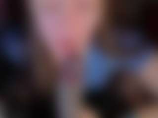 Live cam show with Agnes - College Teen (18+) on 1on1-livenow