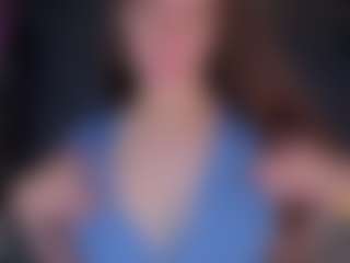 Live cam show with Agnes - Anal Brown Hair on SxyPornLive