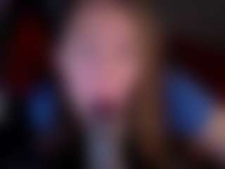 Live cam show with Agnes - College Curvy on fuck-show.com