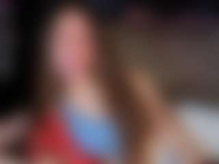 Live cam show with Agnes - Curvy Small Tits on SxyPornLive