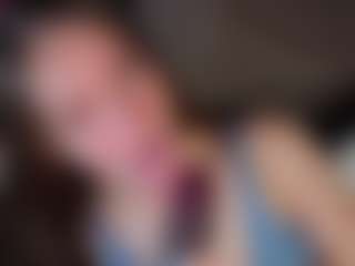 Live cam show with Agnes - Toys on SpunkLive