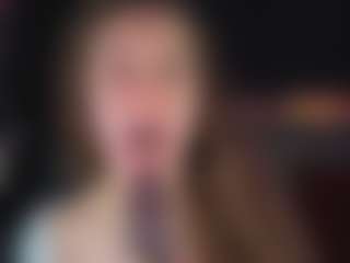 Agnes's Live Sex Cam Show
