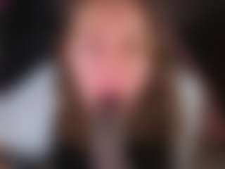 Agnes's Live Sex Cam Show