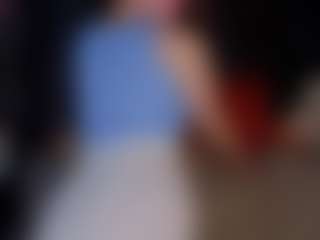 Live cam show with Agnes - HD on realtime-chat