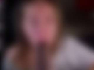 Agnes's Live Sex Cam Show