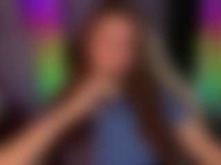 Live cam show with Agnes - Teen (18+) on CamClone